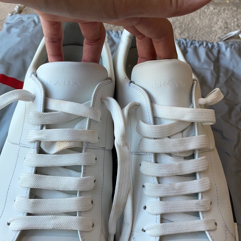 Men’s White Prada Sneaker size 10 - Picture 5 of 6